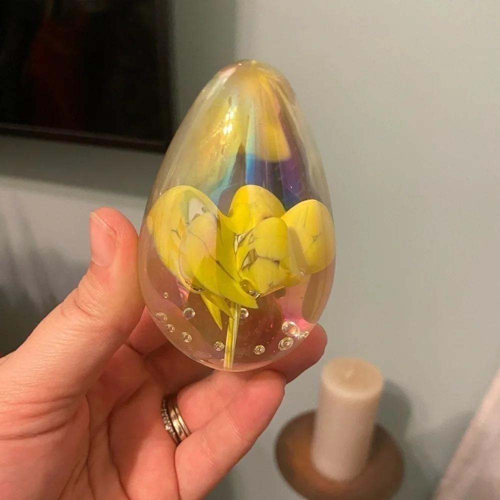 Iridescent Egg Shaped Paperweight Signed Allen - Picture 2 of 7